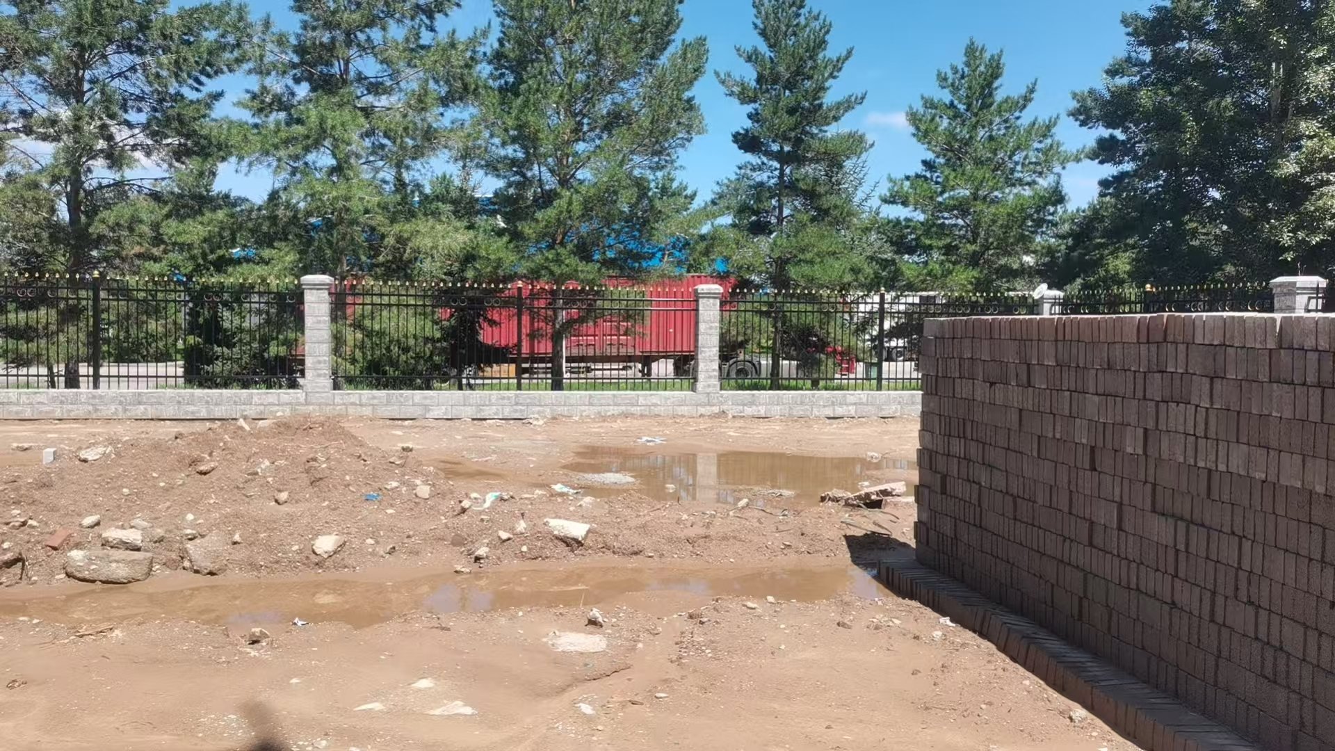 和林格爾縣人民法院經(jīng)濟廳園區(qū)圍欄